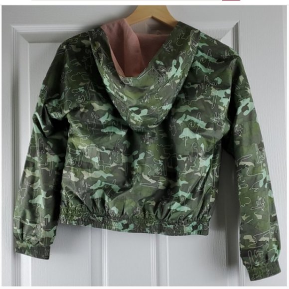 ⭐NWT Girls Camo Jacket - Picture 2 of 6